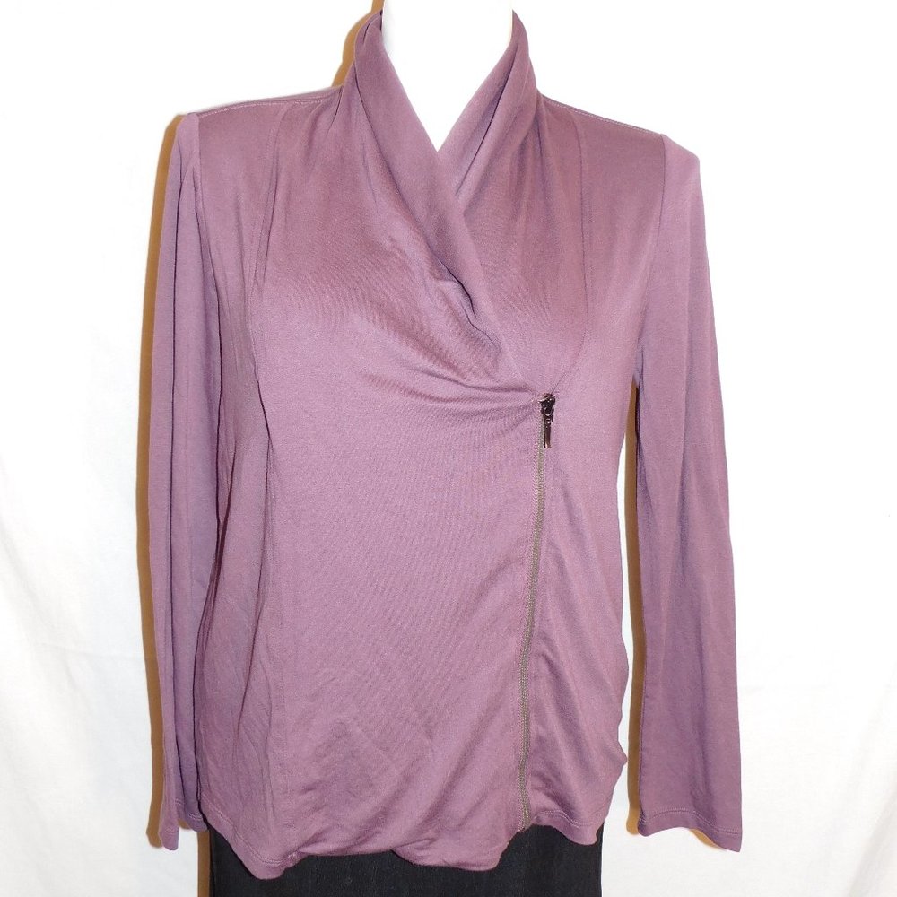 2 Zenergy By Chico's Purple Zip Stretch Jacket NWT